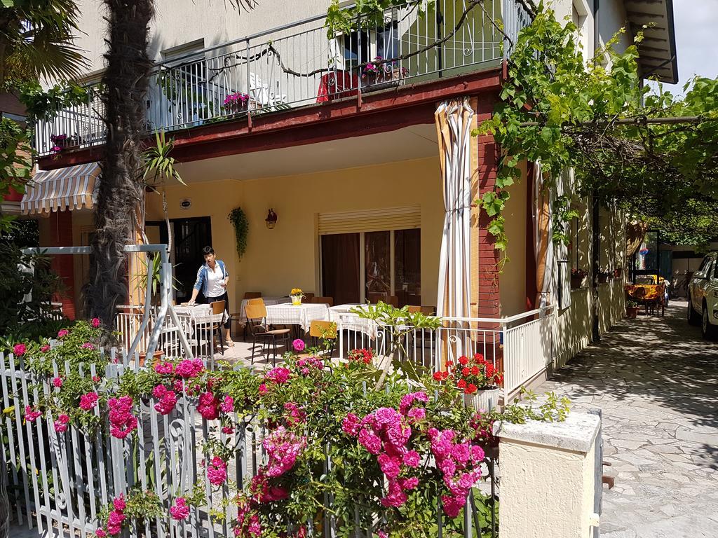 Hotel Berlati Pinarella